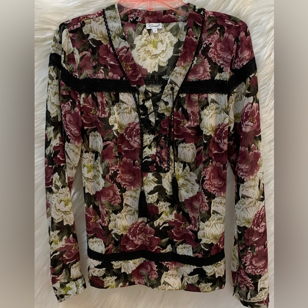 Kismet Floral Blouse Lightweight Long Sleeve Small